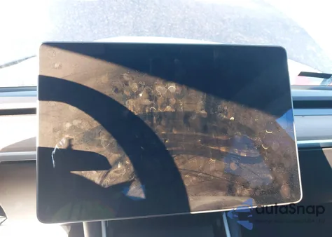 2021 Tesla Model Y Long Range Dual Motor All-Wheel Drive from USA, damaged, VIN 5YJYGDEE2MF063828